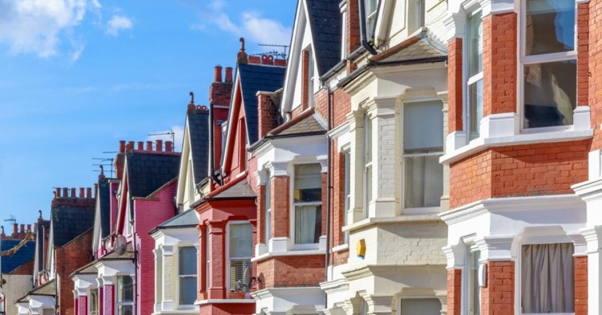 Minister appeals for PRS landlords to house Afghan families